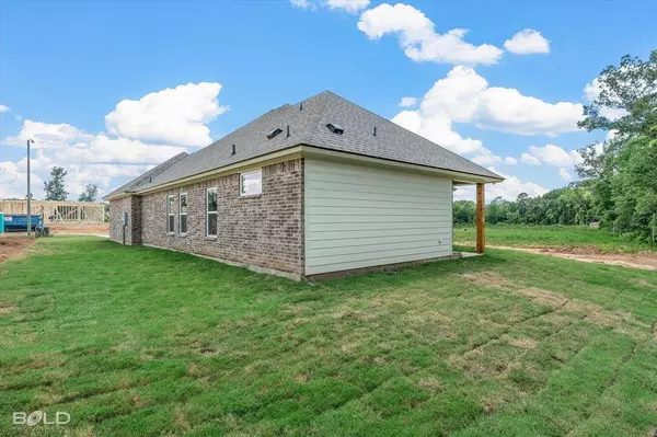 5870 Northwood Oaks, Shreveport, LA 71107