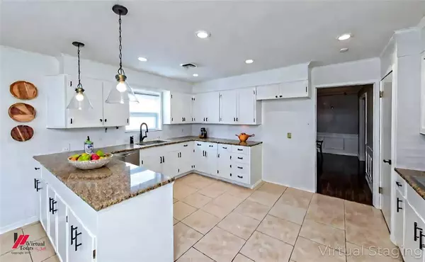 589 Spring Lake Drive, Shreveport, LA 71106