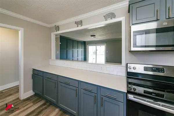 1106 Caroline Drive, Bossier City, LA 71112
