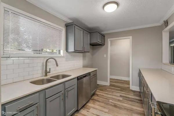 1106 Caroline Drive, Bossier City, LA 71112