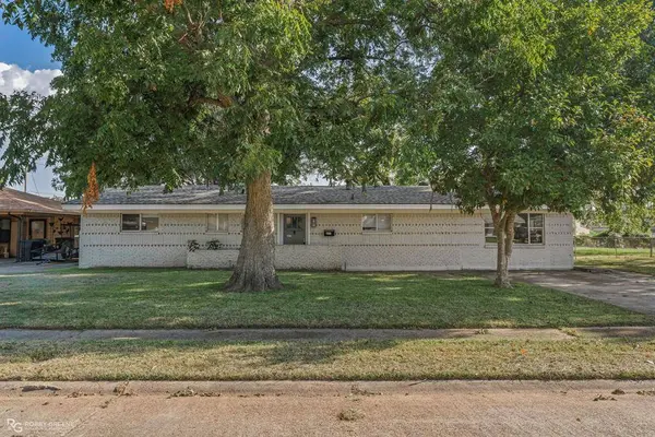 1106 Caroline Drive