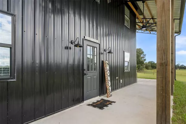 23220 NW 27TH ST, Morriston, FL 32668