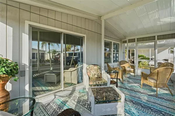 3073 LONGVIEW LN, North Fort Myers, FL 33917