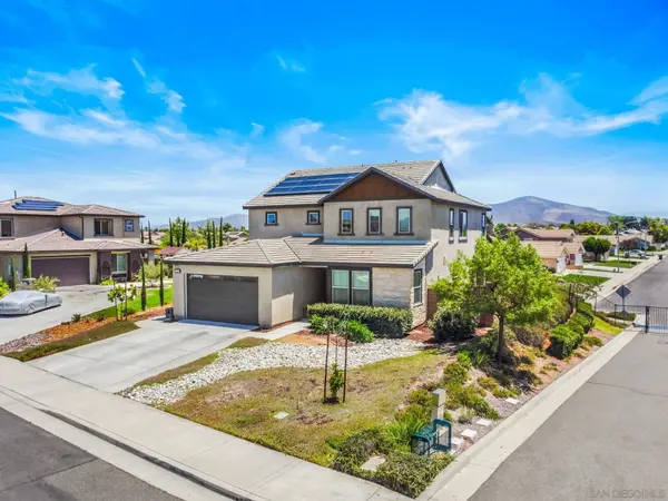 36366 Calle Benavente, Winchester, CA 92596