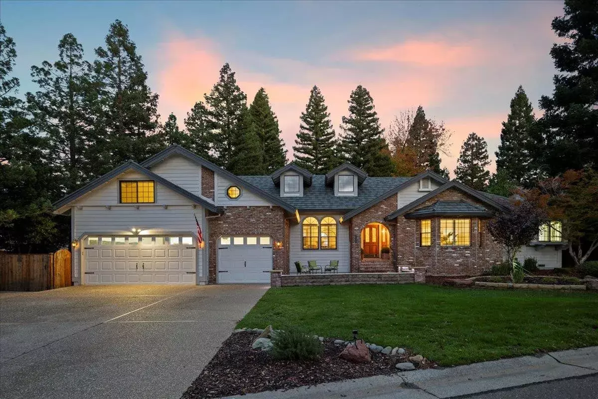 El Dorado Hills, CA 95762-5961,2525 Carnelian Cir