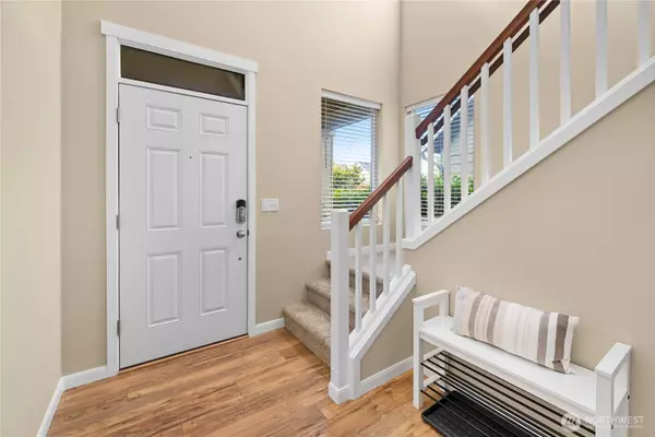 3948 Campus Willows LOOP NE, Lacey, WA 98516