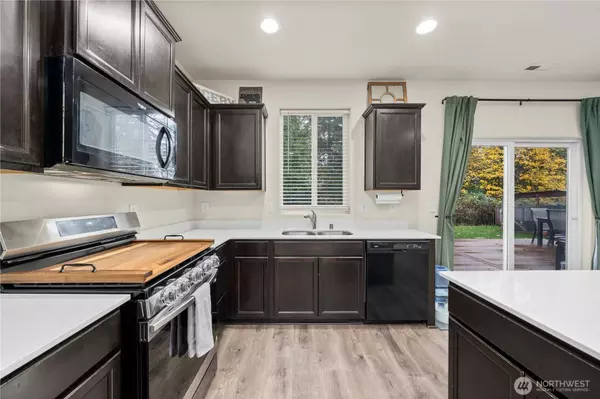 7425 Munn Lake DR SE, Tumwater, WA 98501