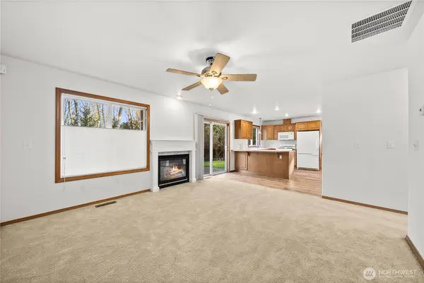 7626 78th LOOP NW, Olympia, WA 98502