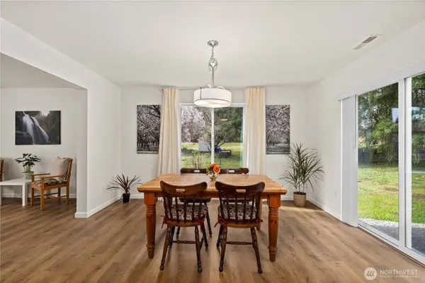 7913 Ayer ST SE, Olympia, WA 98501