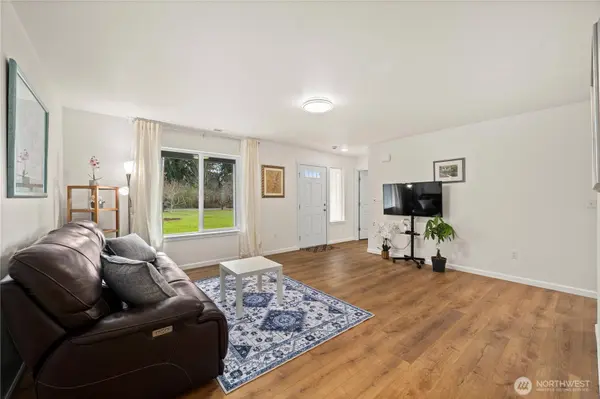 7913 Ayer ST SE, Olympia, WA 98501