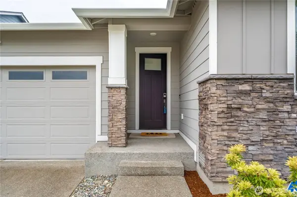 18224 134th AVE E, Puyallup, WA 98374