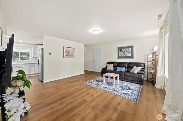 7913 Ayer ST SE, Olympia, WA 98501