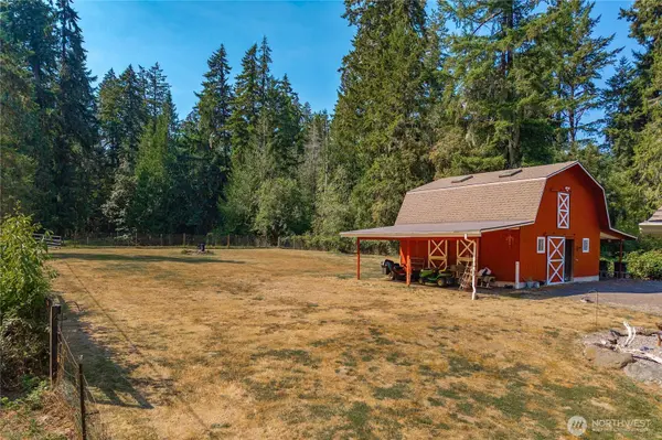 8545 Mill Bight RD NE, Olympia, WA 98516