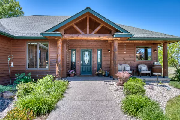 649 Warbler Ln, Corvallis, MT 59828-9351