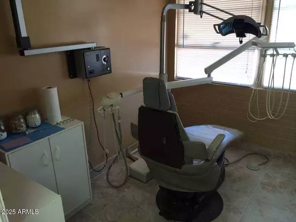 1423 N 16TH Street, Phoenix, AZ 85006