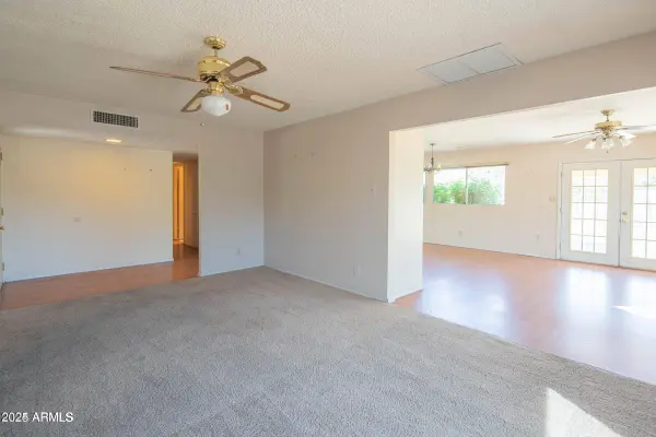 5210 W Monte Cristo Avenue, Glendale, AZ 85306