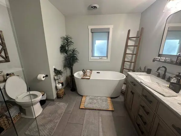 736 Shorewood DR, Detroit Lakes, MN 56501