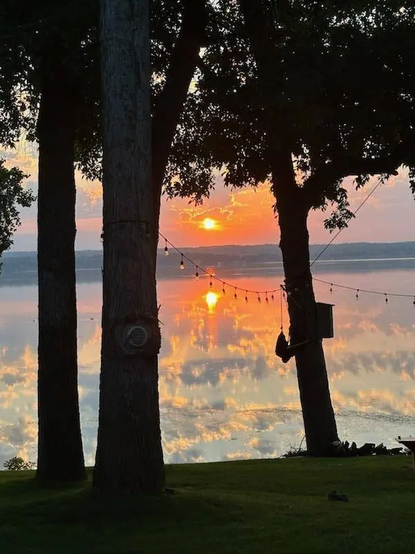 736 Shorewood DR, Detroit Lakes, MN 56501