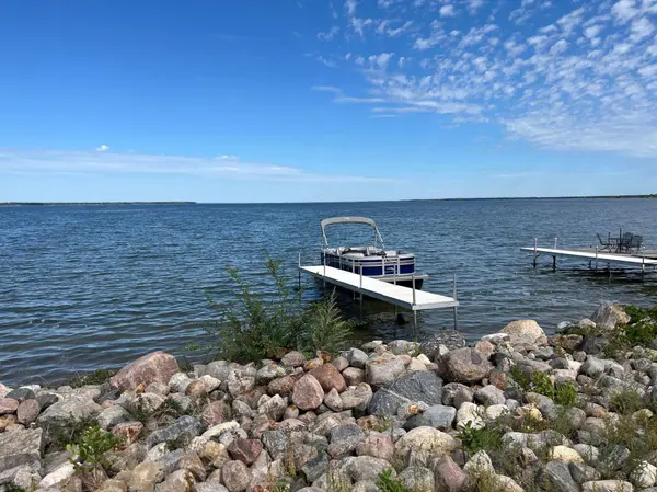 36045 Timber Hills TRL, Battle Lake, MN 56515