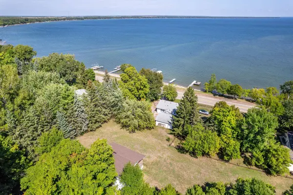 36045 Timber Hills TRL, Battle Lake, MN 56515