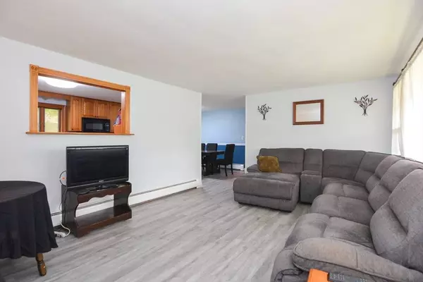 146 Gloucester St, Brockton, MA 02302