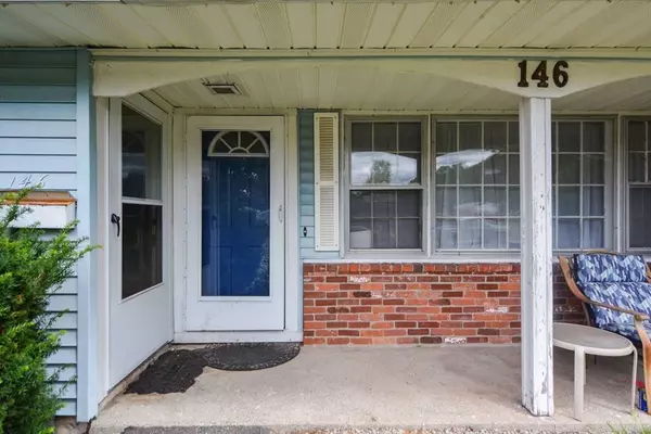 146 Gloucester St, Brockton, MA 02302