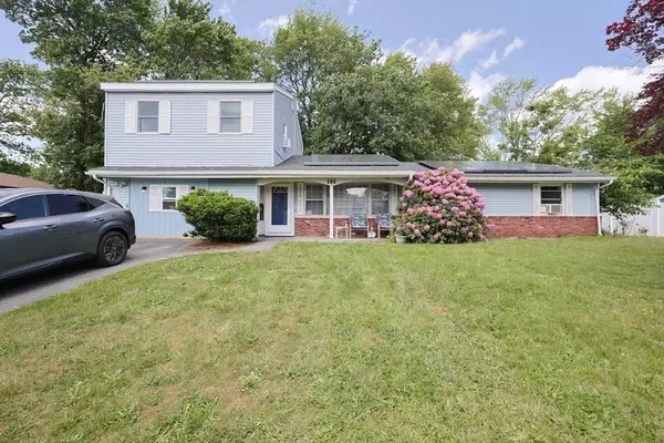 146 Gloucester St, Brockton, MA 02302