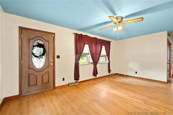 2815 Wahoo DR, New Albany, IN 47150
