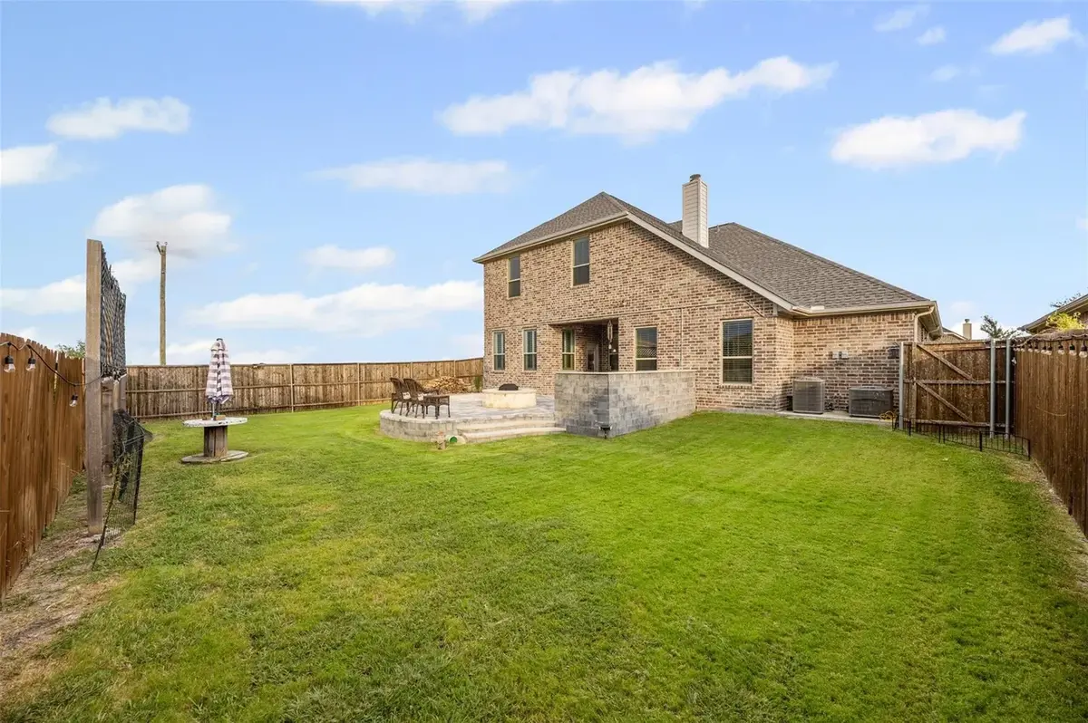 649 Xavier Ct, Waxahachie, TX 75165-2093