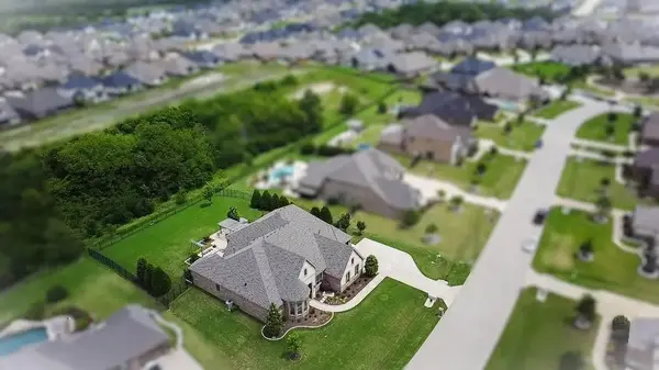 602 Limmerhill Dr, Rockwall, TX 75087-6572