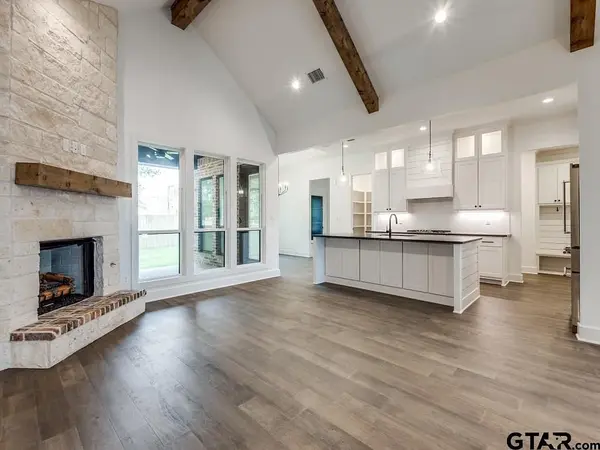4136 Palo Pinto Creek Cir, Tyler, TX 75703-7606