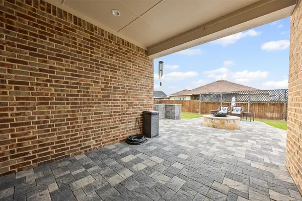 649 Xavier Ct, Waxahachie, TX 75165-2093