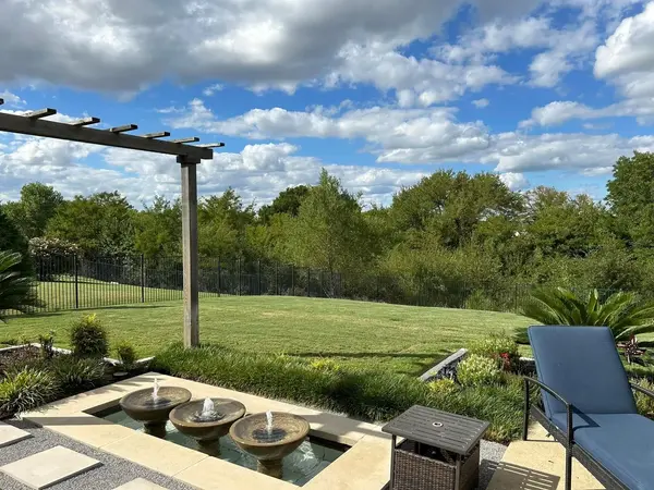 602 Limmerhill Dr, Rockwall, TX 75087-6572
