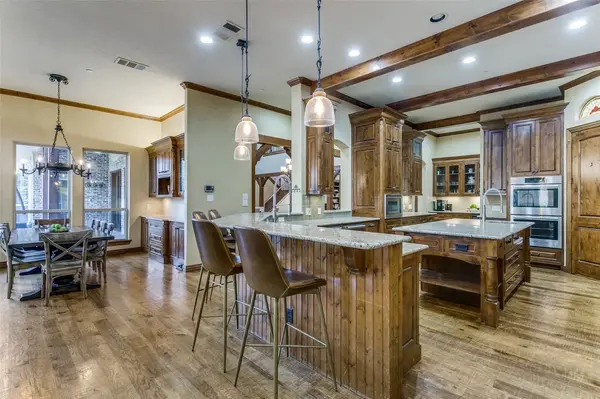 3017 Loch Meadow Ct, Southlake, TX 76092-2618