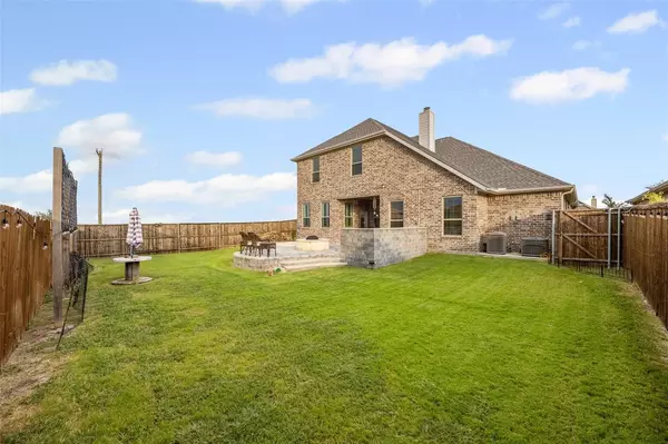 649 Xavier Ct, Waxahachie, TX 75165-2093