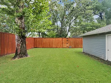 Dallas, TX 75218-1027,10132 Baronne Cir