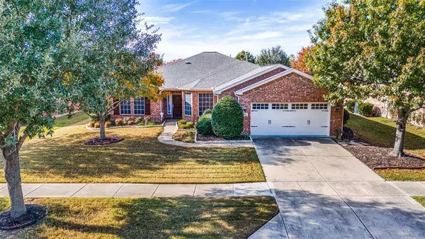 862 Carrington Greens Drive, Frisco, TX 75036