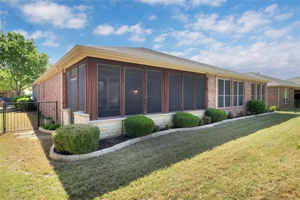 862 Carrington Greens Drive, Frisco, TX 75036