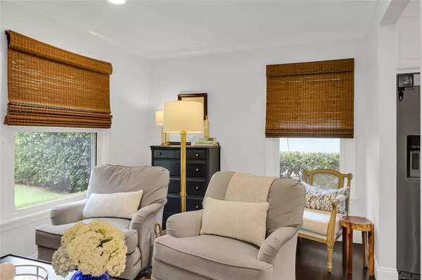 10132 Baronne Circle, Dallas, TX 75218