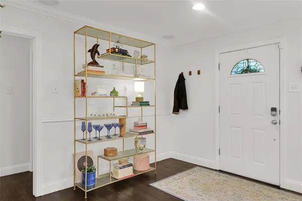 10132 Baronne Circle, Dallas, TX 75218