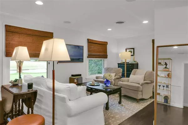 10132 Baronne Circle, Dallas, TX 75218