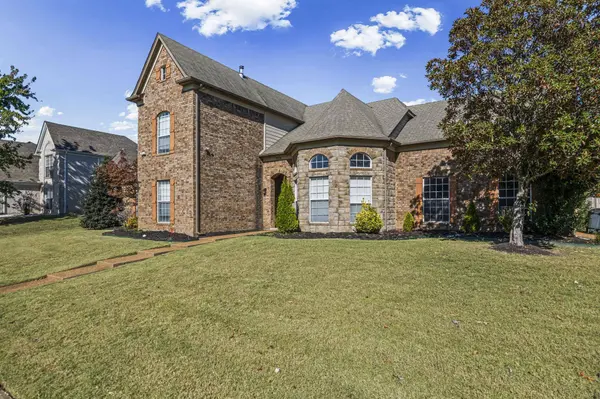 7524 BRONZE DR, Memphis, TN 38125