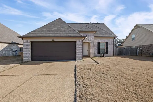 1074 CARIB LOOP W, Cordova, TN 38018