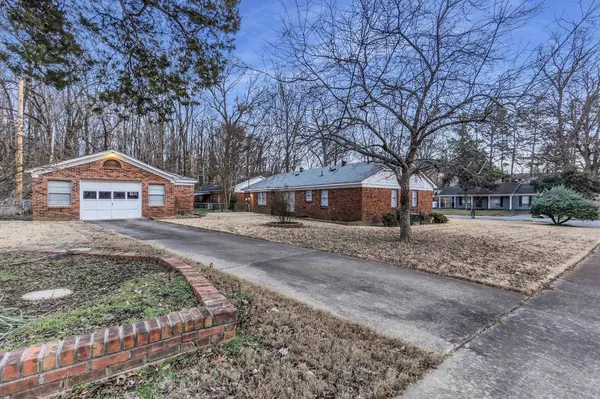 2572 ACHAEAN AVE, Memphis, TN 38127
