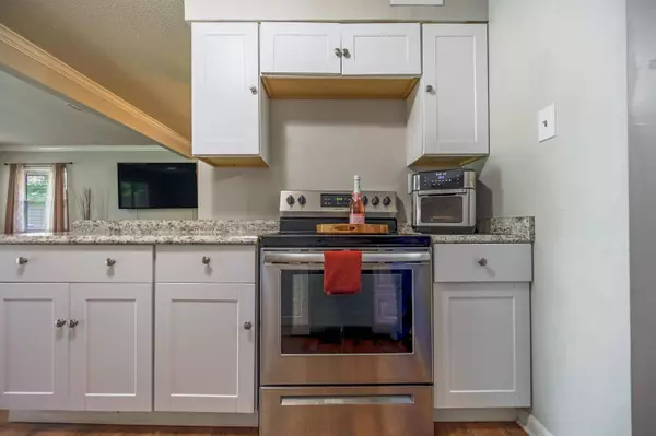 1950 VICTORIA AVE, Memphis, TN 38116