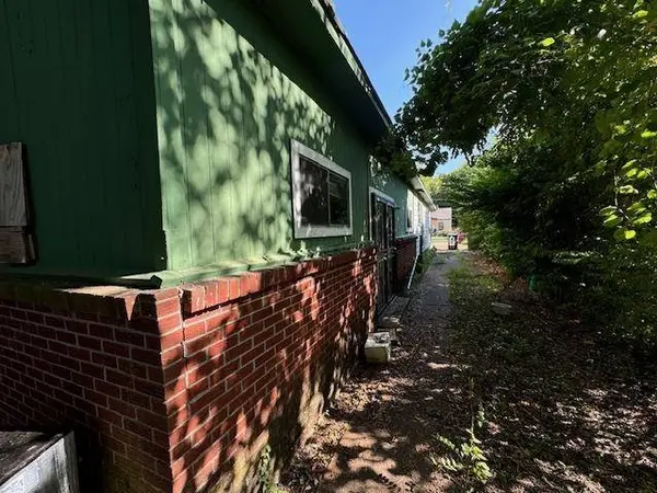 2396 GOLDEN AVE, Memphis, TN 38108