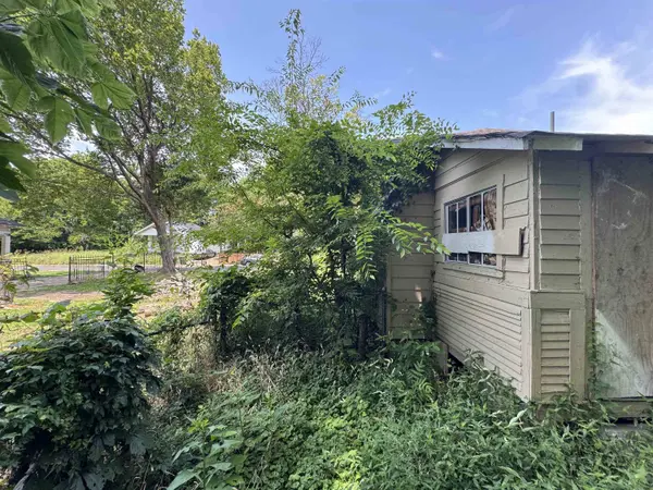 767 ROANOKE AVE, Memphis, TN 38106