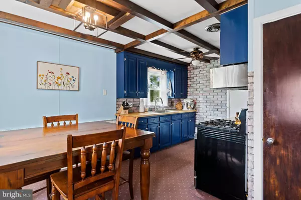 2740 CAPE HORN RD, Red Lion, PA 17356