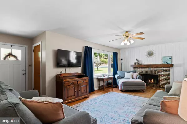 2740 CAPE HORN RD, Red Lion, PA 17356