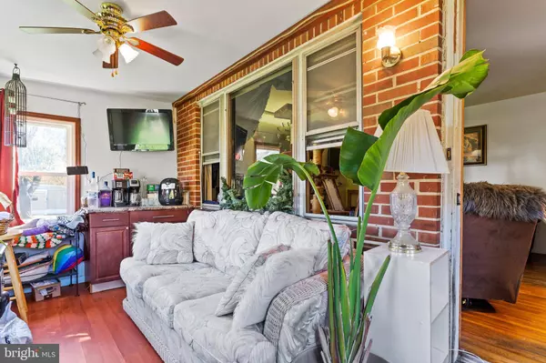 2932 CAPE HORN RD, Red Lion, PA 17356